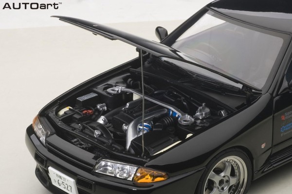 77419 头文字D新剧场版 斗走 日产 Skyline GT-R R32 V Spech 2