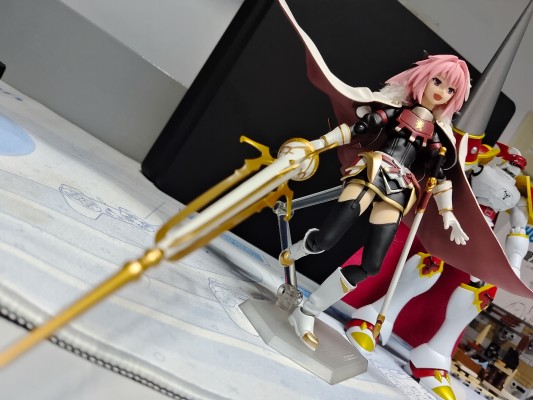 Figure-rise Standard 数码宝贝03 驯兽师之王 红莲骑士兽