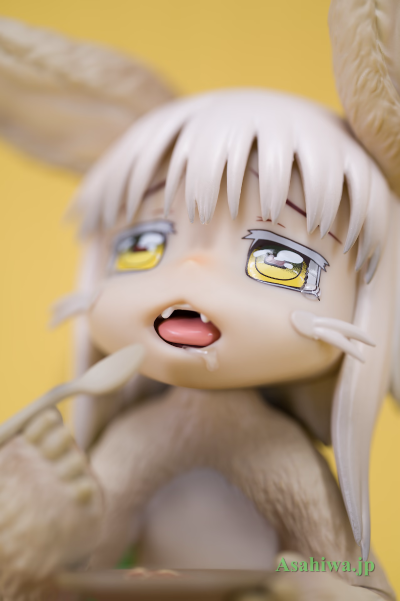 来自深渊：烈日的黄金乡 娜娜奇 嗯呐～…