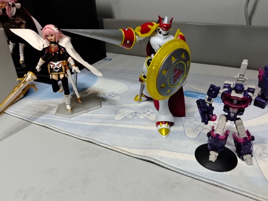 Figure-rise Standard 数码宝贝03 驯兽师之王 红莲骑士兽