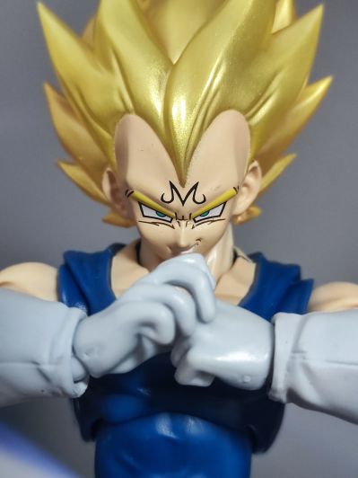 S.H.Figuarts 龙珠Z 魔人贝吉塔 -展会限定版-