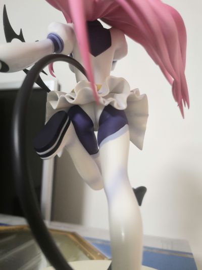 出包王女 菈菈・萨塔琳・戴比路克