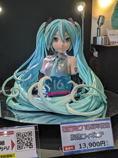 初音未来 16周年纪念 胸像