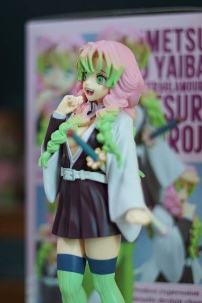 独特魅力 鬼灭之刃 甘露寺蜜璃