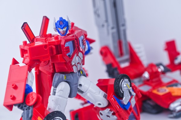 变形金刚Encore 终极擎天柱