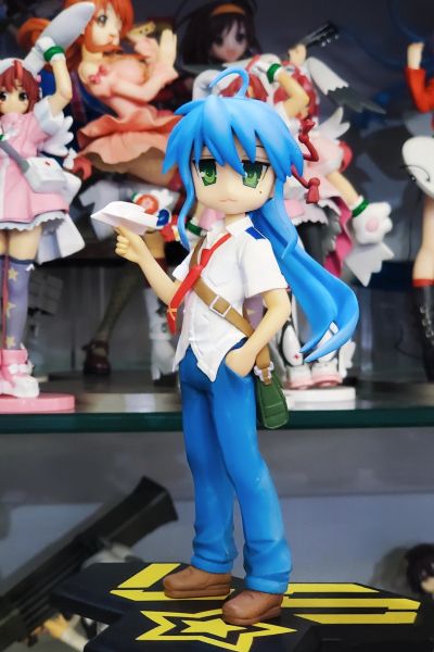 一番くじ  らき☆すた×マクロスF（フロンティア） こらぼれーしょんずヤック・デカルチャー！ A賞 泉此方   -阿尔特 コスプレ-