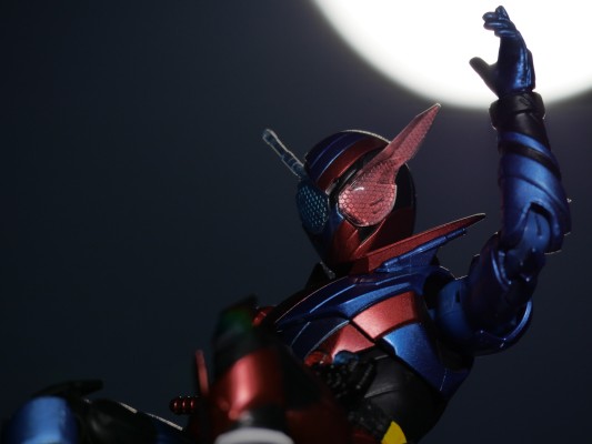 S.H.Figuarts 假面骑士创骑 假面骑士创骑 兔子坦克形态