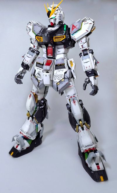 RG 1/144 RX-93ff ν高达