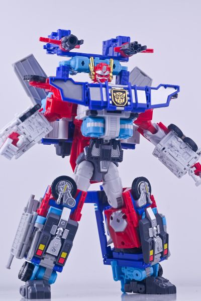 变形金刚Encore 终极擎天柱