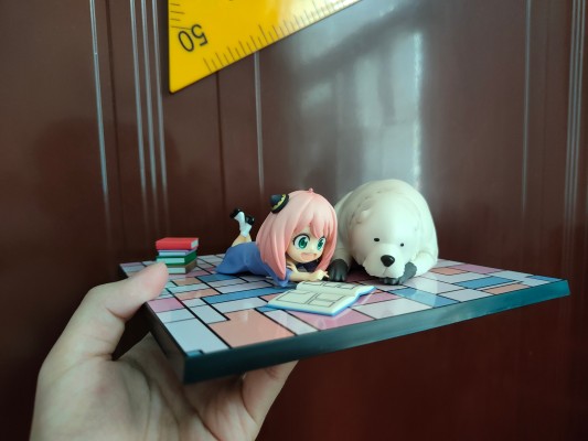 一番赏 间谍过家家 ｰYou made my dayｰ 最终大奖版 邦德 与 阿尼亚 附卡片底座 异色版