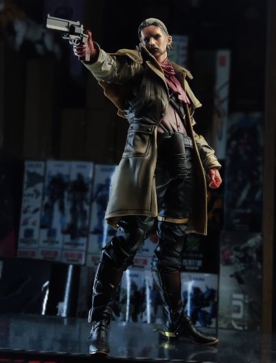 PlayArts改 MGS V 幻痛 山猫