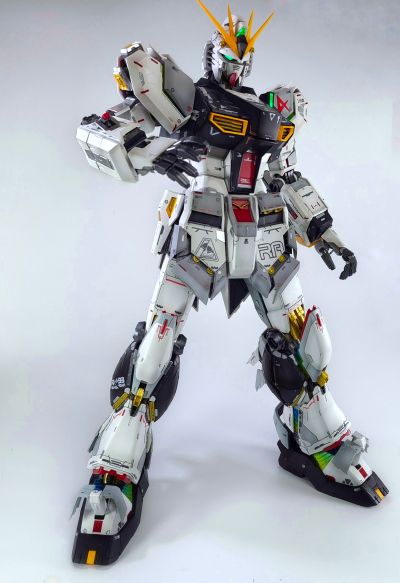 RG 1/144 RX-93ff ν高达