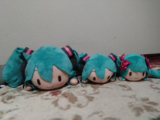 可爱软绵绵玩偶 初音未来 16周年 L尺寸