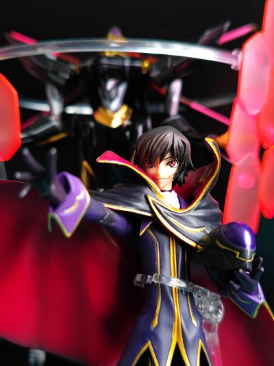 S.H.Figuarts  CODE GEASS 反叛的鲁路修R2  鲁路修·兰佩路基（ZERO R2服装）