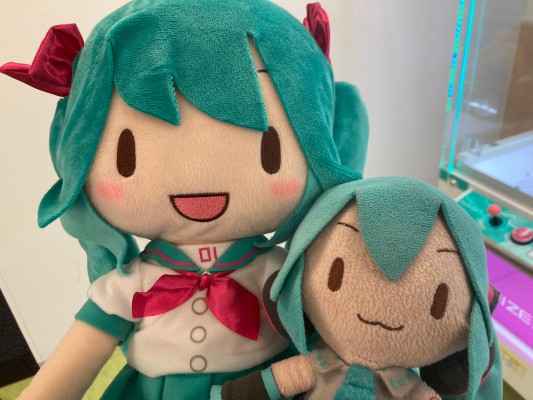 可爱软绵绵玩偶 初音未来 16周年 L尺寸