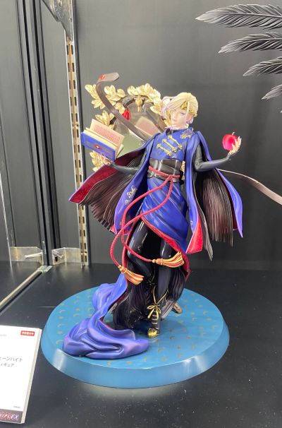 迪士尼 扭曲仙境 Vil Schoenheit