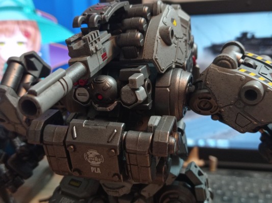 钢骨H09格斗机甲 银色守卫者