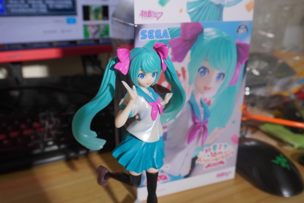 Luminasta  初音未来16周年纪念 原画师：KEI