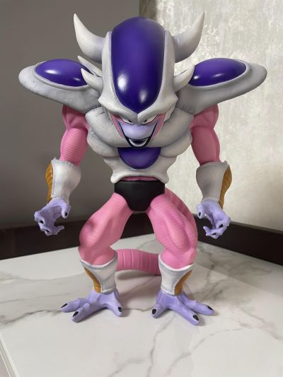 S.H.Figuarts  弗利萨 第三形态