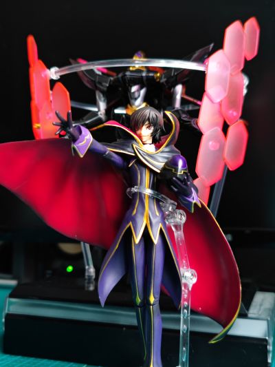 S.H.Figuarts  CODE GEASS 反叛的鲁路修R2  鲁路修·兰佩路基（ZERO R2服装）