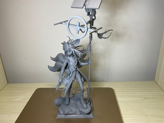 明日方舟-铃兰 弃土花开