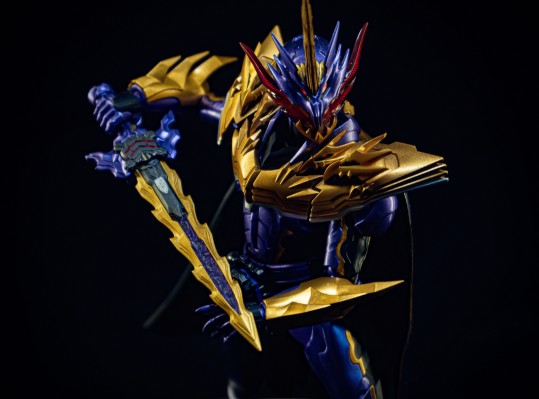 S.H.Figuarts   假面骑士王剑 邪王之龙