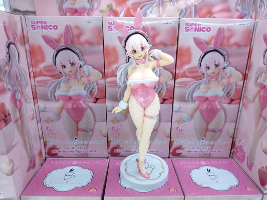 BiCute Bunnies 超级索尼子 粉色兔女郎