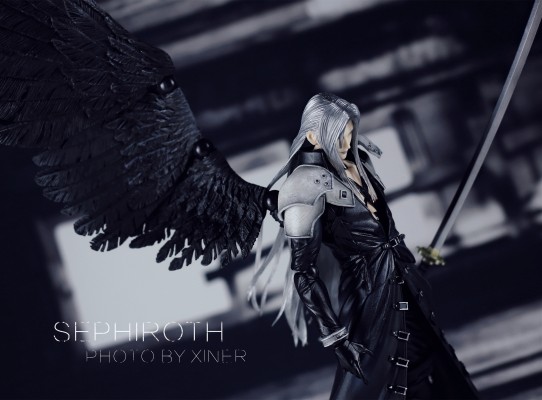 PlayArts改 最终幻想VII アドベントチルドレン 赛菲罗斯