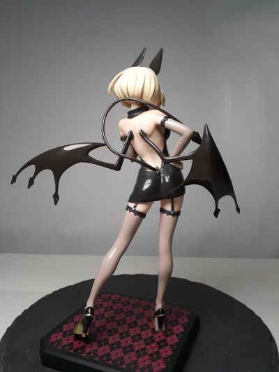 Luminasta  Debby the Corsifa不愿败北  Debby