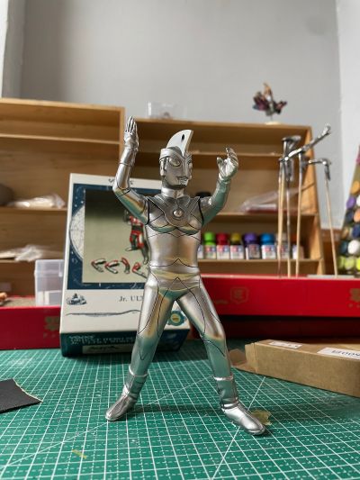 大怪兽系列 艾斯奥特曼 登场造型版