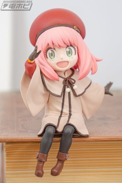 小坐系列 间谍过家家 CODE: White 阿尼亚·福杰（看电影）