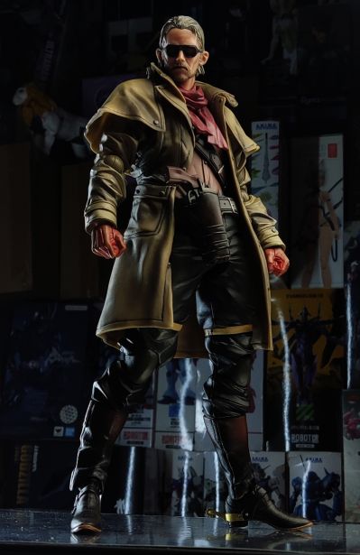 PlayArts改 MGS V 幻痛 山猫