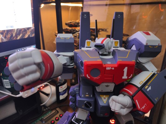 DX超合金 超时空要塞 VF-1J 装甲女武神(一条辉专用机)