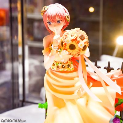 电影 五等分的新娘 中野一花 鲜花礼服