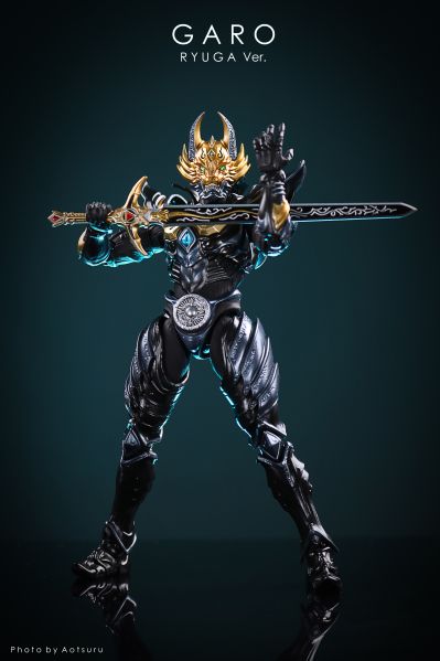 S.H.Figuarts  黄金骑士 牙狼（流牙版）