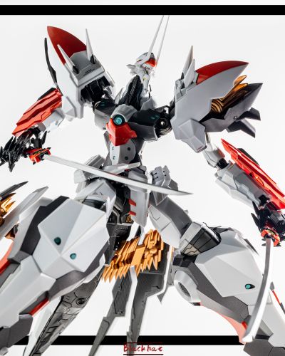 RIOBOT 武装机甲 莱茵巴雷尔