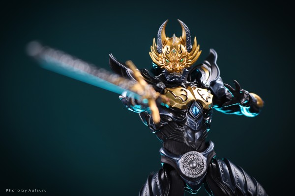 S.H.Figuarts  黄金骑士 牙狼（流牙版）