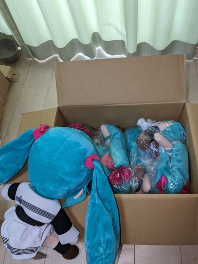 可爱软绵绵玩偶 初音未来 16周年 L尺寸