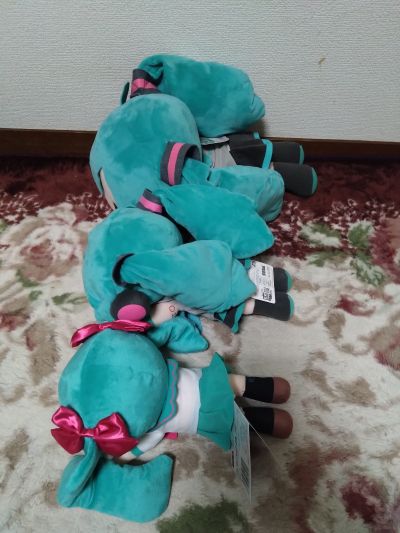 可爱软绵绵玩偶 初音未来 16周年 L尺寸