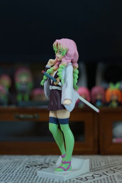 独特魅力 鬼灭之刃 甘露寺蜜璃