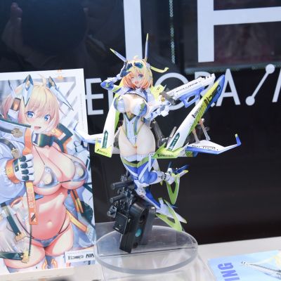 兔女郎服装计划 索菲亚· F· 希琳