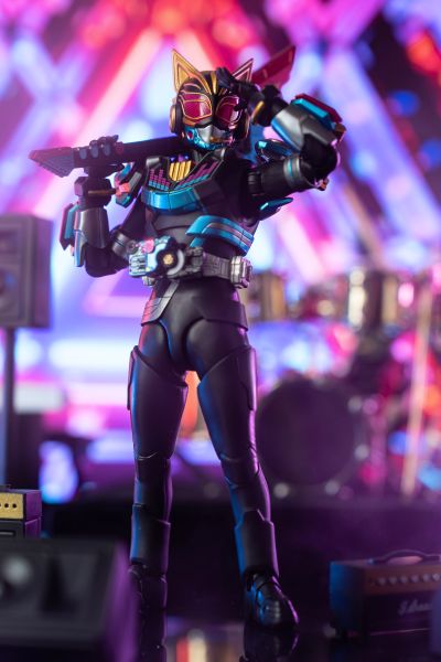 S.H.Figuarts   假面骑士娜猫 节拍形态