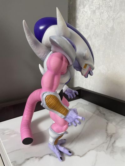 S.H.Figuarts  弗利萨 第三形态