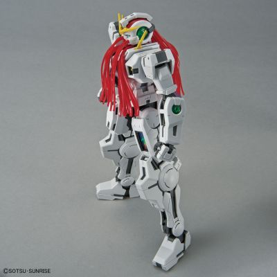 MG 1/100  高达基地专属商品  异装者高达