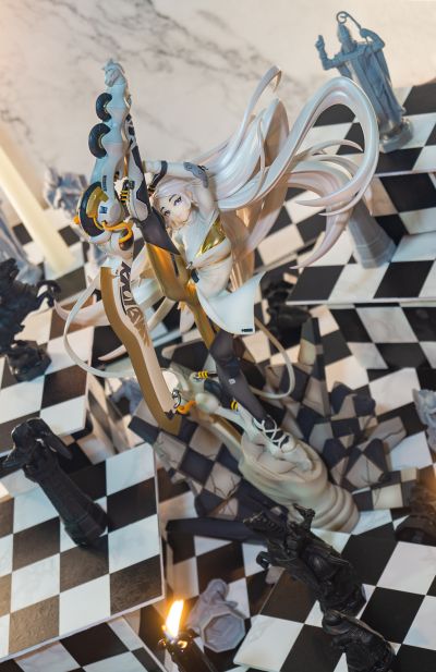 黑白之间 白骑士【G】