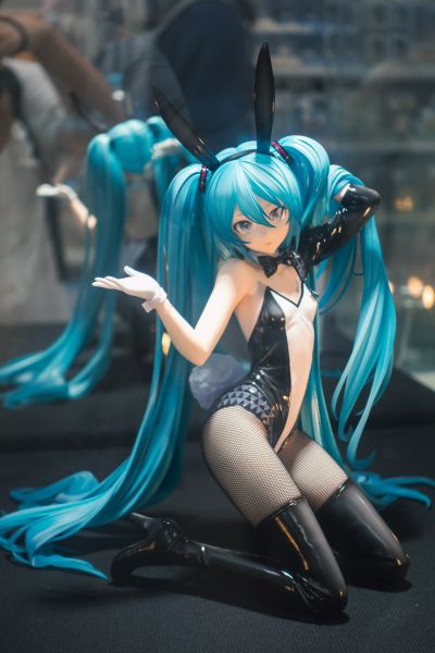 B-style 初音未来 兔女郎 三目YYB版