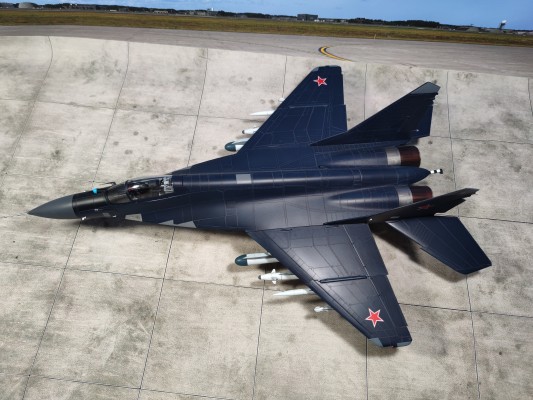 编号:02239 1/32 军用飞机系列 米格-29K“支点”战斗机