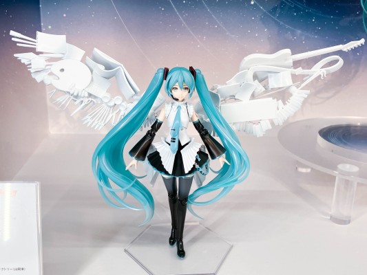 PLAMATEA 初音未来 16周年纪念款