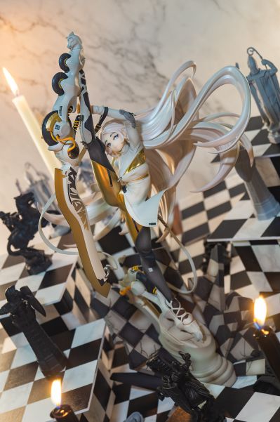 黑白之间 白骑士【G】