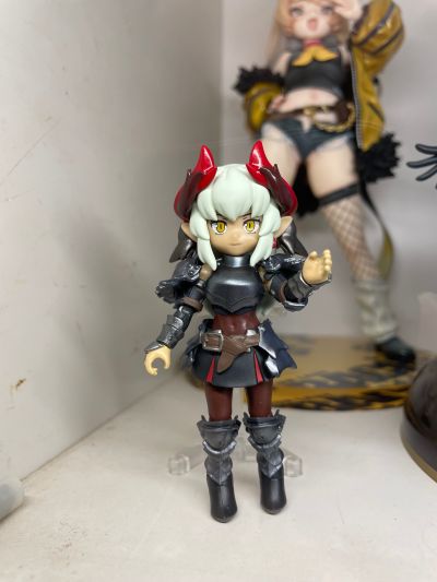 勇者斗扭蛋~迷雾森林的引路人篇~